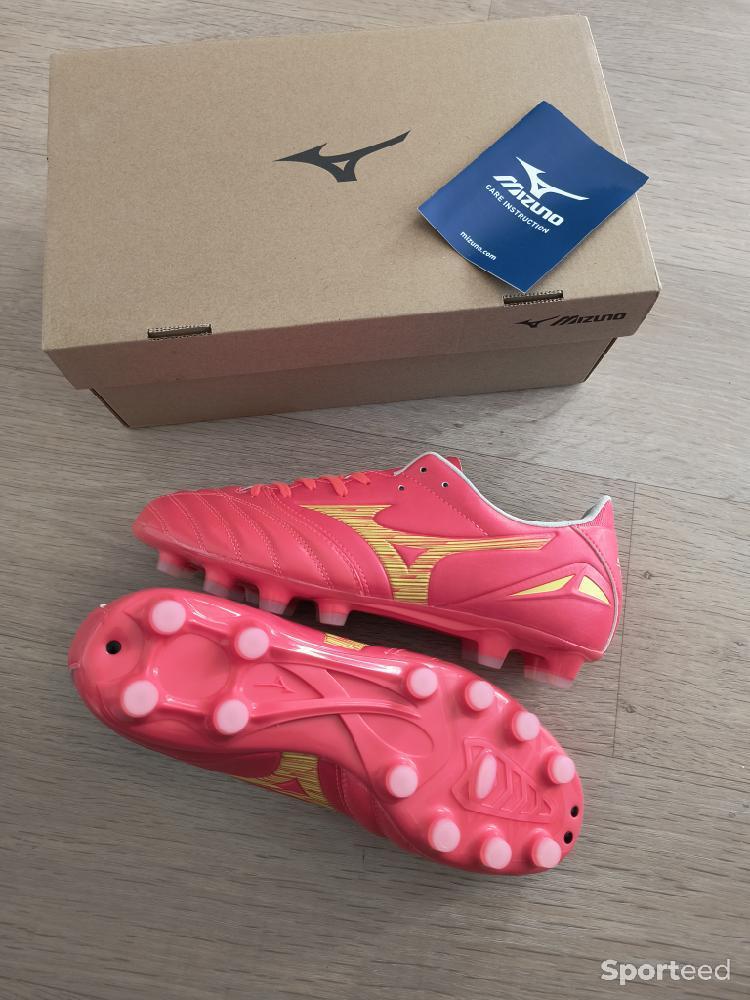 Football - Chaussures de football mizuno morelia néo IV pro neuves taille 41 - photo 3