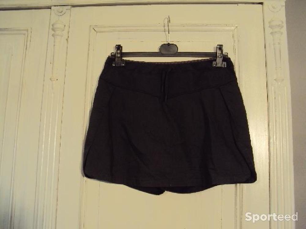 Tennis - jupe-short Quechua - taille M - taille élastique - cordon de serrage à la taille - photo 1