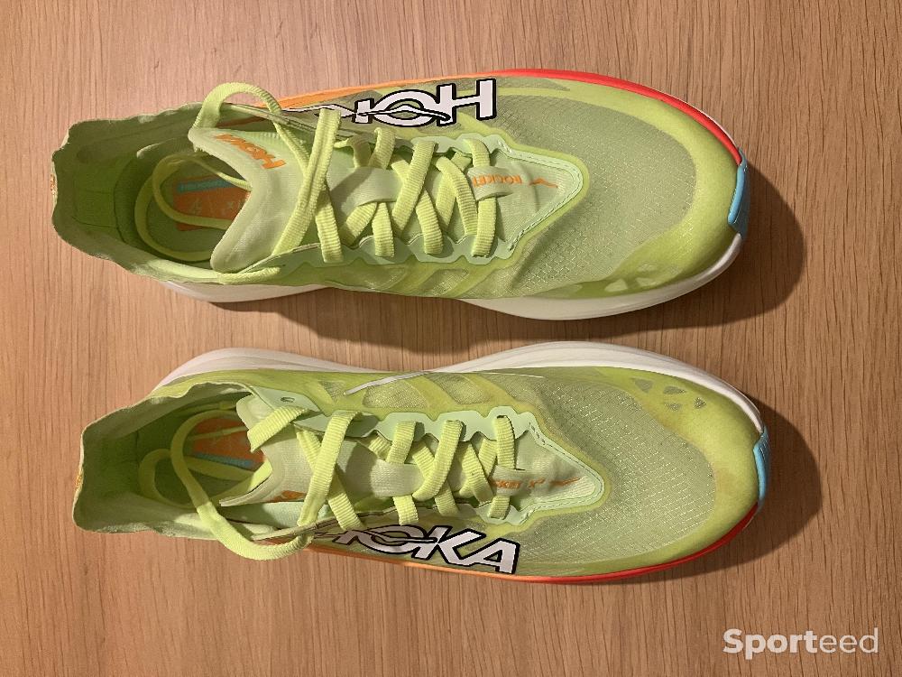 Course à pied route - Chaussures de running Hoka Rocket X 2 - photo 1