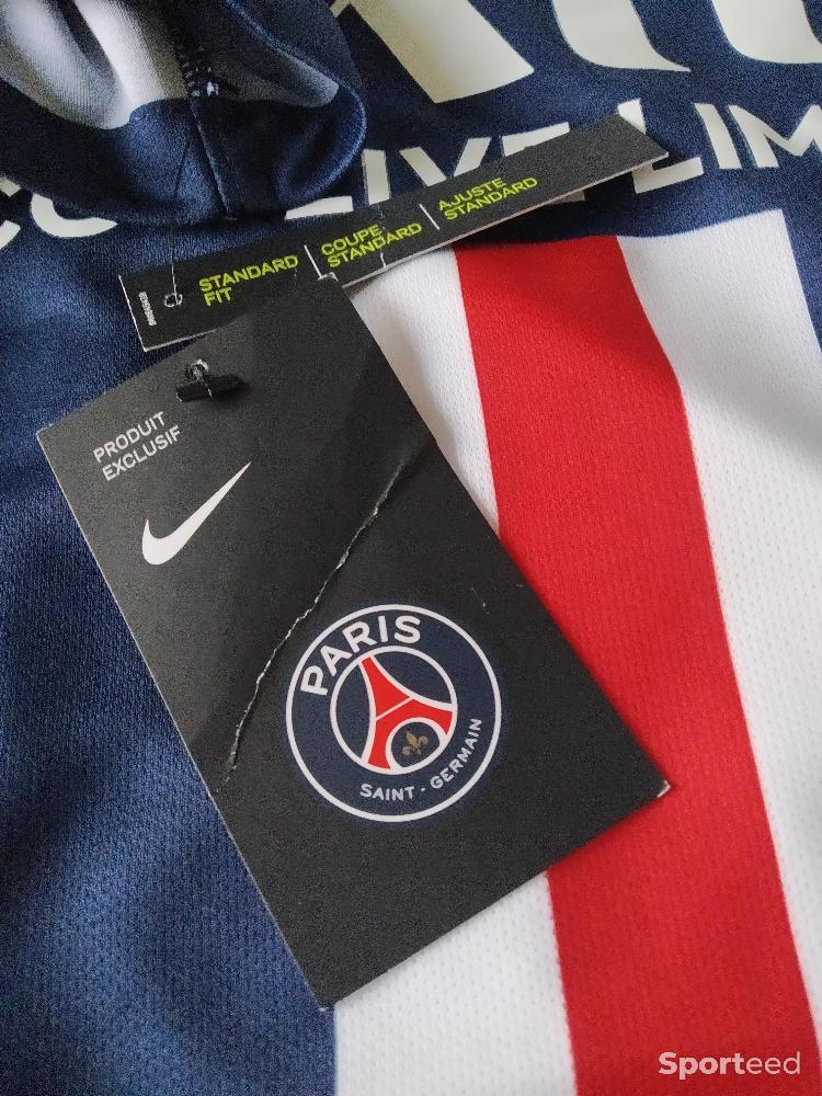 Football - Maillot Kylian Mbappé neuf avec étiquettes - Paris Saint Germain saison 2019-2020 - photo 4