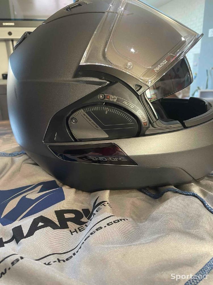 Moto route - CASQUE MOTO SHARK taille M - photo 5