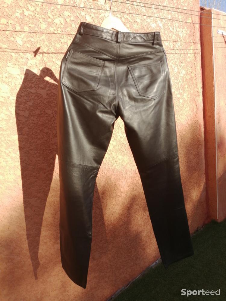 Moto route - Pantalon cuir femme Taille 38 - photo 2