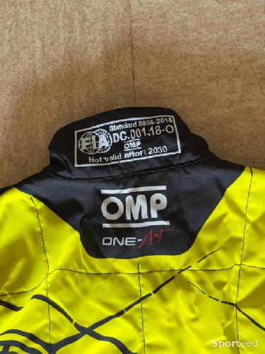 Sports automobile - Combinaison OMP One Art FIA - photo 5