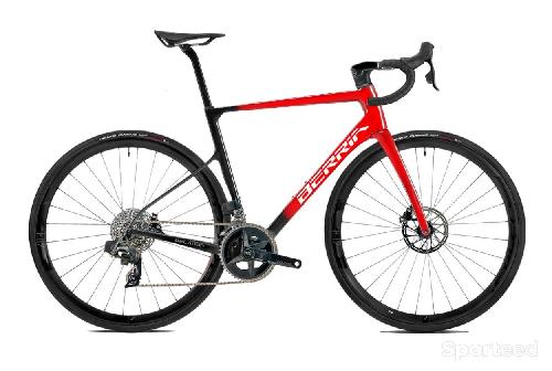 BERRIA BELADOR 8.1 - Sram Rival AXS - Neuf