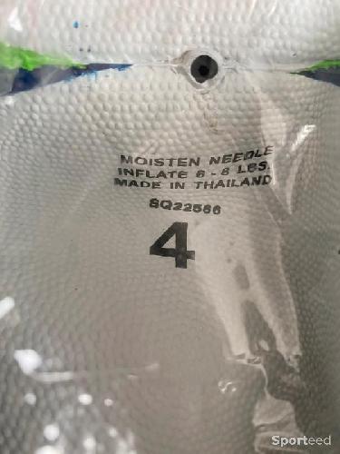 Rugby - Ballon de rugby - photo 5