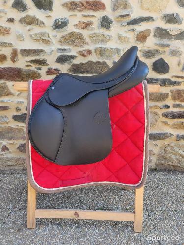 Equitation - Selle cuir fouilloux 17,5' - photo 6