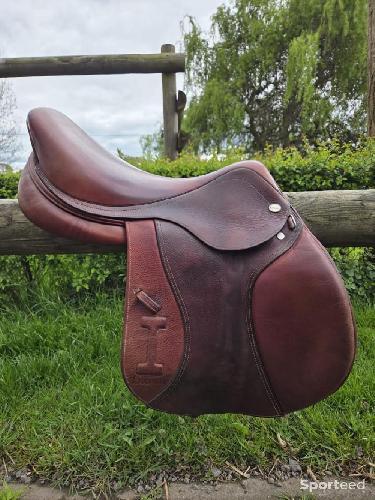 Equitation - Selle Ikonic Élite Line 17,5 - photo 6