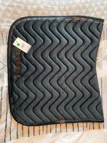 Equitation - Tapis de Selle « Glossy » noir dressage - photo 6