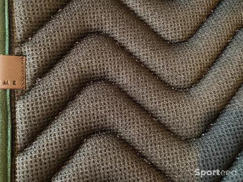 Equitation - Tapis de Selle « Glossy » vert dressage - photo 5