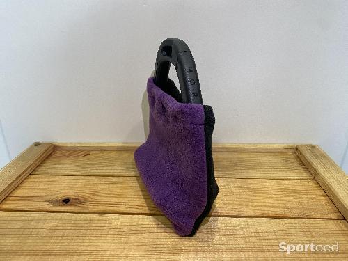 Housses pour étriers polaire violet/noir