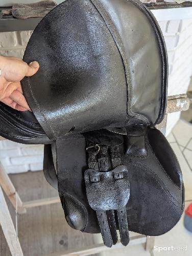 Equitation - Selle en cuir noir 17,5 - photo 6