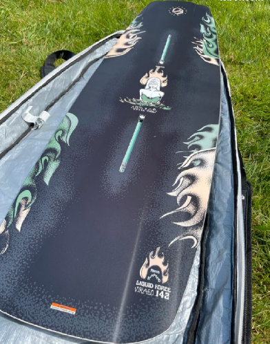 Ski nautique / Wakeboard - Wakeboard neuf LIQUID FORCE  - photo 5