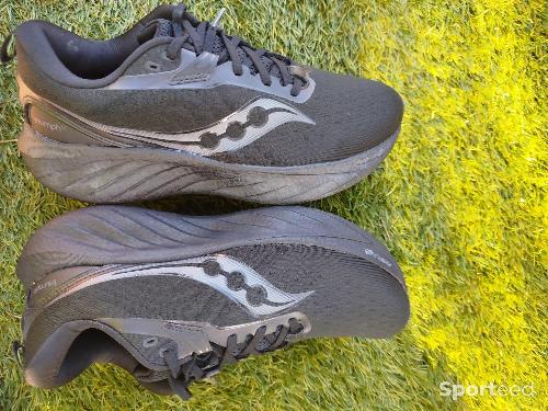 Course à pied route - Saucony Triumph 22  - photo 6
