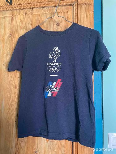Football - T shirt Lacoste 14 ans  - photo 4