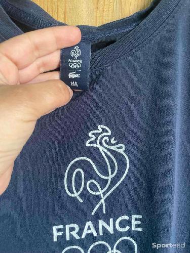 Football - T shirt Lacoste 14 ans  - photo 4