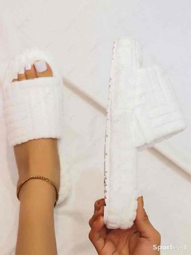 Sportswear - Claquette Blanche effet éponge Femme - photo 4