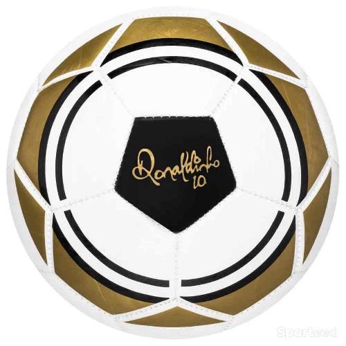 Football - Ballon de Foot Ronaldinho 10 Officiel Taille 5 - photo 5