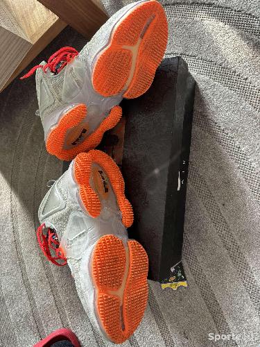 Basket-ball - Lebron XIX édition « fast food » - photo 6