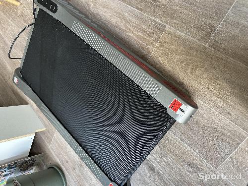 Fitness / Cardio training - Tapis de course électrique avec inclinaison 5° (et application de contrôle)  - photo 6