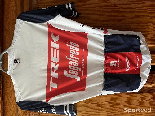 Vélo tout terrain - VTT - Ensemble cycliste Santini - Team Trek Segafredo  - photo 6