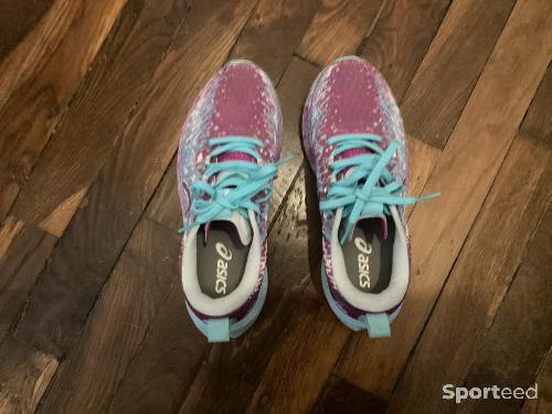 Course à pied route - Chaussures running femme Asics 37,5 - photo 5