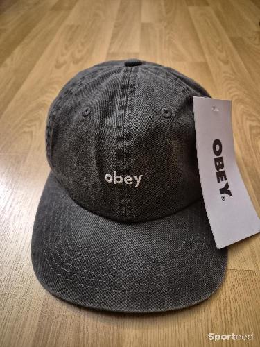 Sportswear - Casquette signée OBEY - photo 4