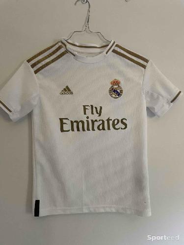 Football - Maillot réal Madrid  - photo 4