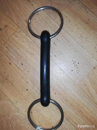 Equitation - Lot de 5 mors caoutchouc droit 125 ou 135 neufs - photo 4