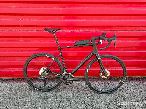 Vélo route - NEUF Focus Paralane 8.9 Tailles S/L -20% - photo 4
