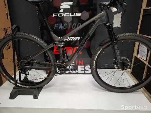 Vélo tout terrain - VTT - NEUF Berria Mako DC taille M -40% - photo 4