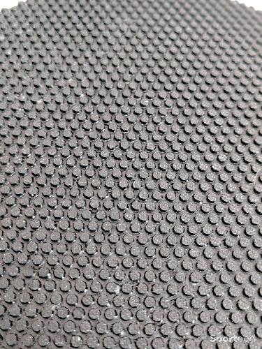 Tennis de table - Victas SpinPips D2 noir 2 mm – état proche du neuf - photo 5