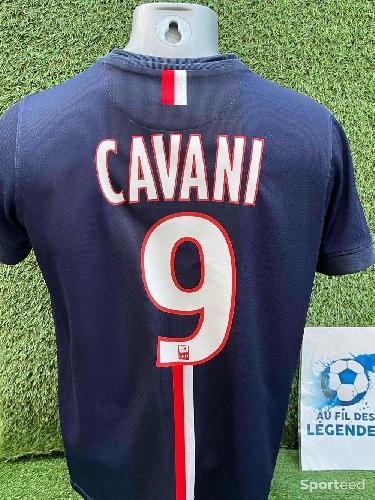 Football - Maillot Cavani PSG  - photo 6