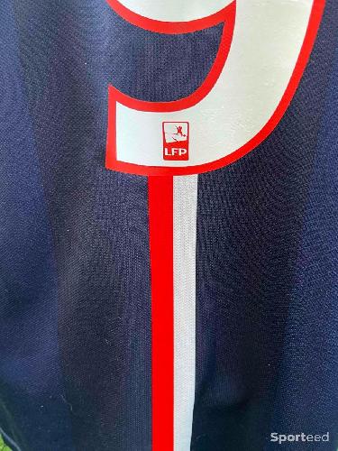Football - Maillot Cavani PSG  - photo 6