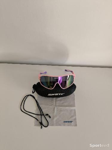 Course à pied trail - Lunette sport giant rose polarisé  - photo 4
