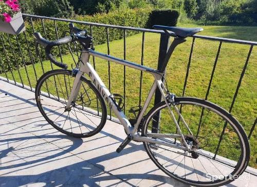 Vélo route - Canyon Ultimate CF SLX 8.0 - photo 5