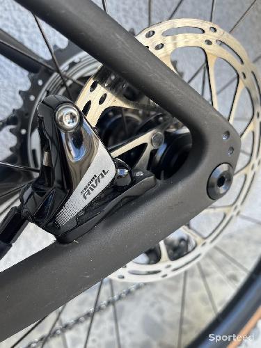 Vélo électrique - Vélo gravel Specialized Diverge Comp Carbone 2023 - photo 6