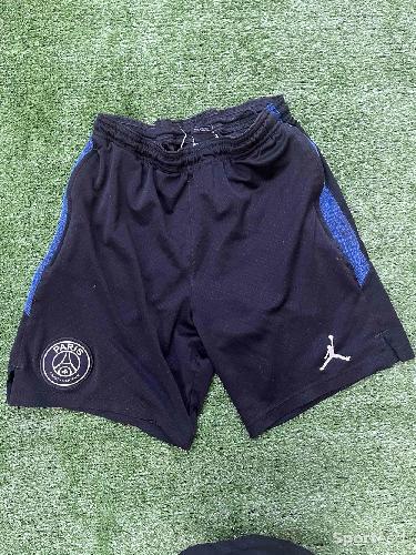 Football - Short PSG training  - photo 6