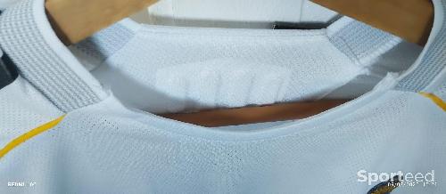 Football - Maillot Real Madrid domicile Version joueur - photo 5