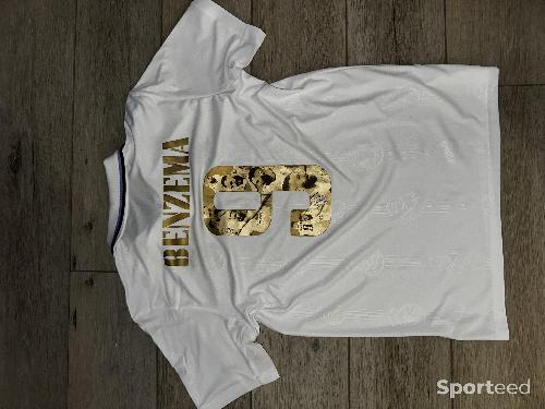 Football - Vends maillot Benzema taille M édition collector  - photo 4