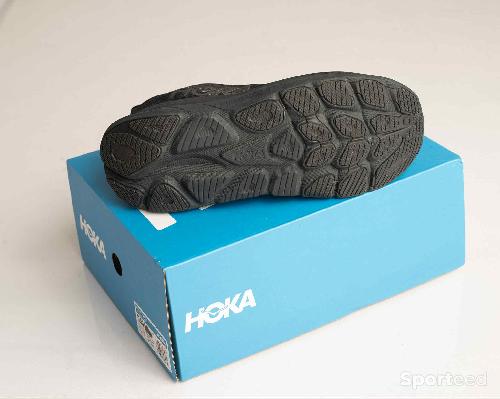 Course à pied route - Hoka Clifton 10 Homme – Taille 46 – Comme neuves ( -5kms ) - photo 5