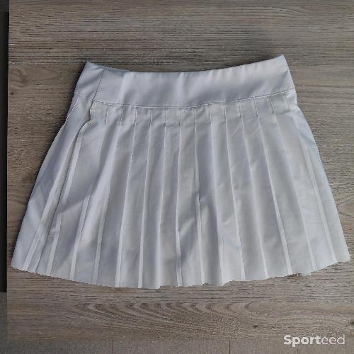 Golf - Jupe de tennis Lacoste Sport blanche – taille 38 (convient 36) - photo 6