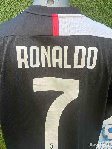Football - Maillot Ronaldo Juventus Turin  - photo 6
