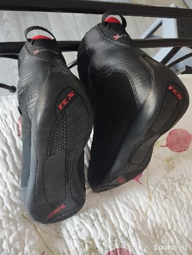 Moto route - Chaussures moto TCX Taille 43 - photo 3