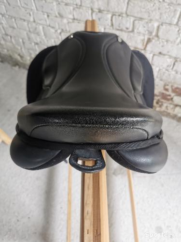 Equitation - Selle Eric Thomas synthétique  - photo 6