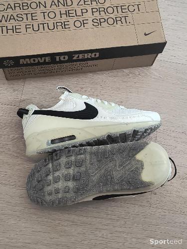 Sportswear - Baskets chaussures Nike air Max neuves taille 40.5 - photo 6