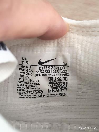 Sportswear - Baskets chaussures Nike air Max neuves taille 40.5 - photo 6