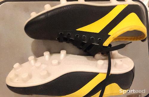 Football - Chaussure foot Bata Formjlon  - photo 6