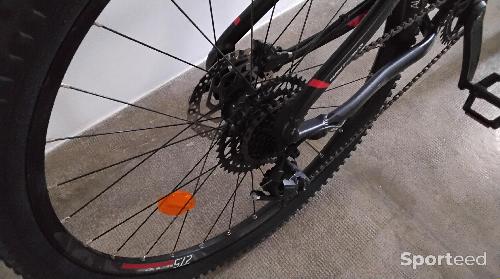 Vélo loisir / urbain - VTT ROCKRIDER ST 530 NOIR ROUGE  - photo 6