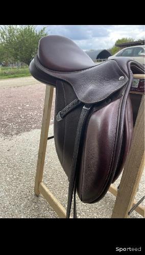 Equitation - Selle bates 17'5 - photo 5