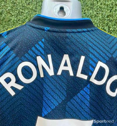 Football - Maillot Ronaldo Manchester united  - photo 6